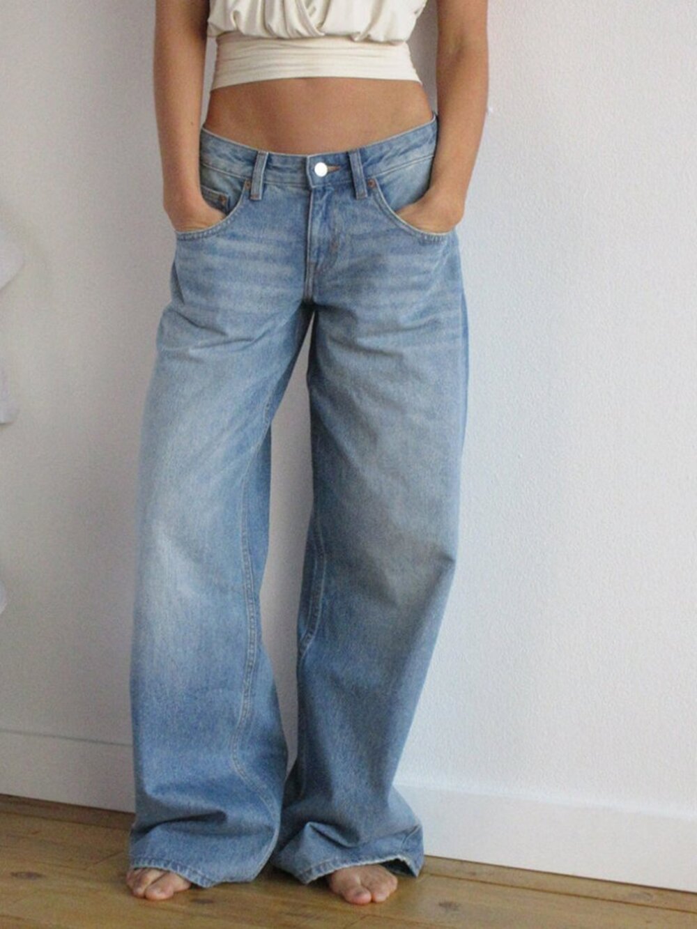 Motel Rocks Low Rise Roomy Jeans in Bright Blue Used Size W24 L30W24 L30